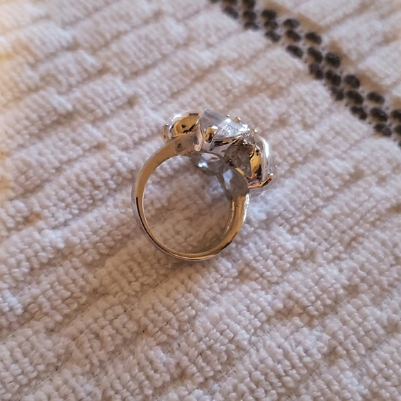 💎 Crystal Flower Ring Costume Jewlery Size 7 - Picture 4 of 6